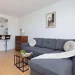 Modern For 4 People Bright & Functional Interiors By Renters Apartment *