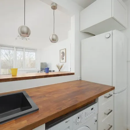 Comfortable For 4 People Bright & Functional Interiors By Renters Warsaw