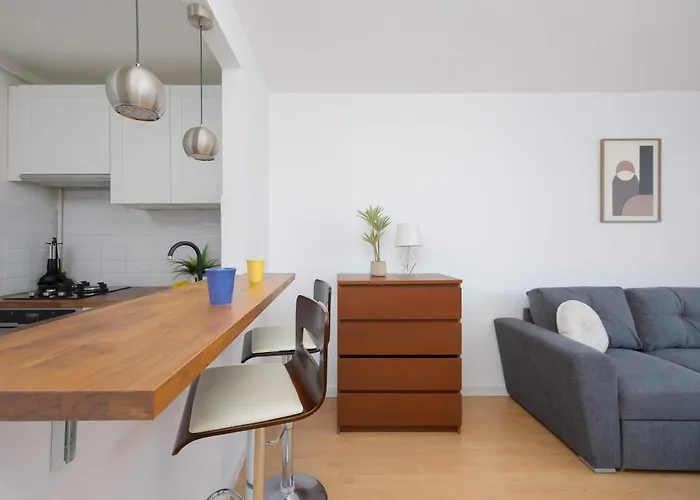 Modern For 4 People Bright & Functional Interiors By Renters وارسو