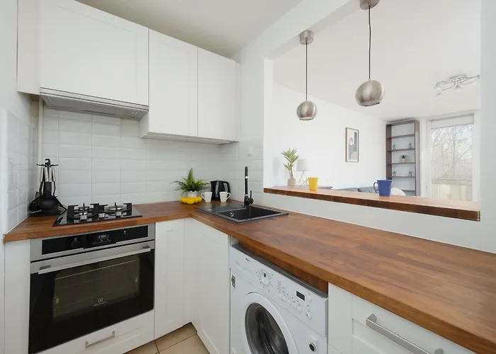 Apartamento Modern For 4 People Bright & Functional Interiors By Renters