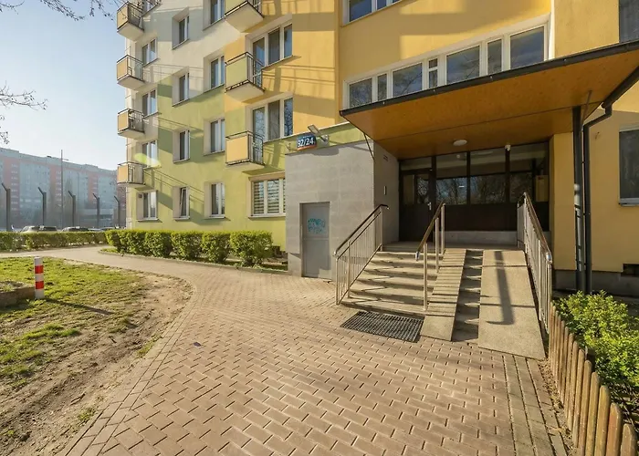 Apartamento Modern For 4 People Bright & Functional Interiors By Renters