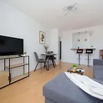 Modern For 4 People Bright & Functional Interiors By Renters