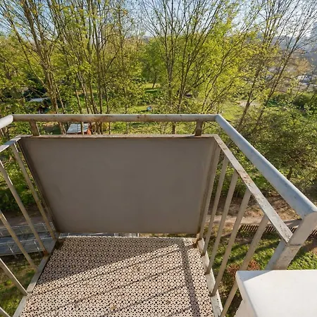 Modern For 4 People Bright & Functional Interiors By Renters