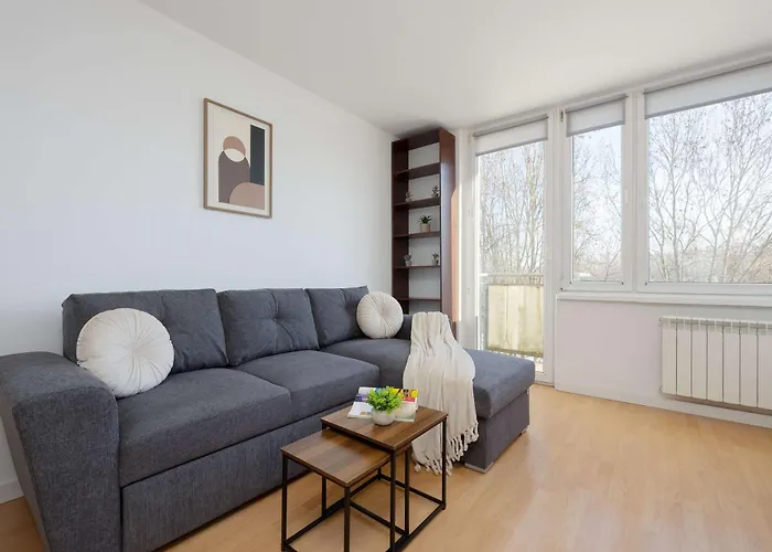 Apartmán Modern For 4 People Bright & Functional Interiors By Renters