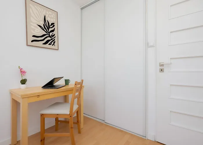 Modern For 4 People Bright & Functional Interiors By Renters *